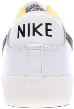 Nike Women's Air Zoom Pegasus 38 Shield Trainers