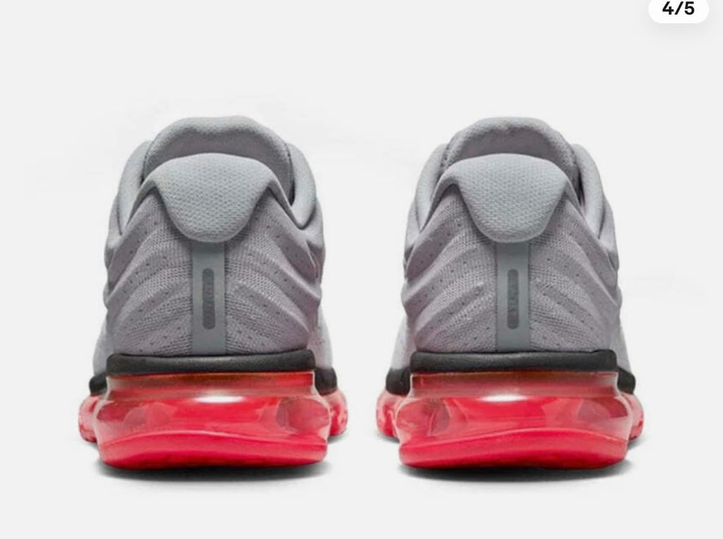 Nike Men's Air Max 2017 Sneaker