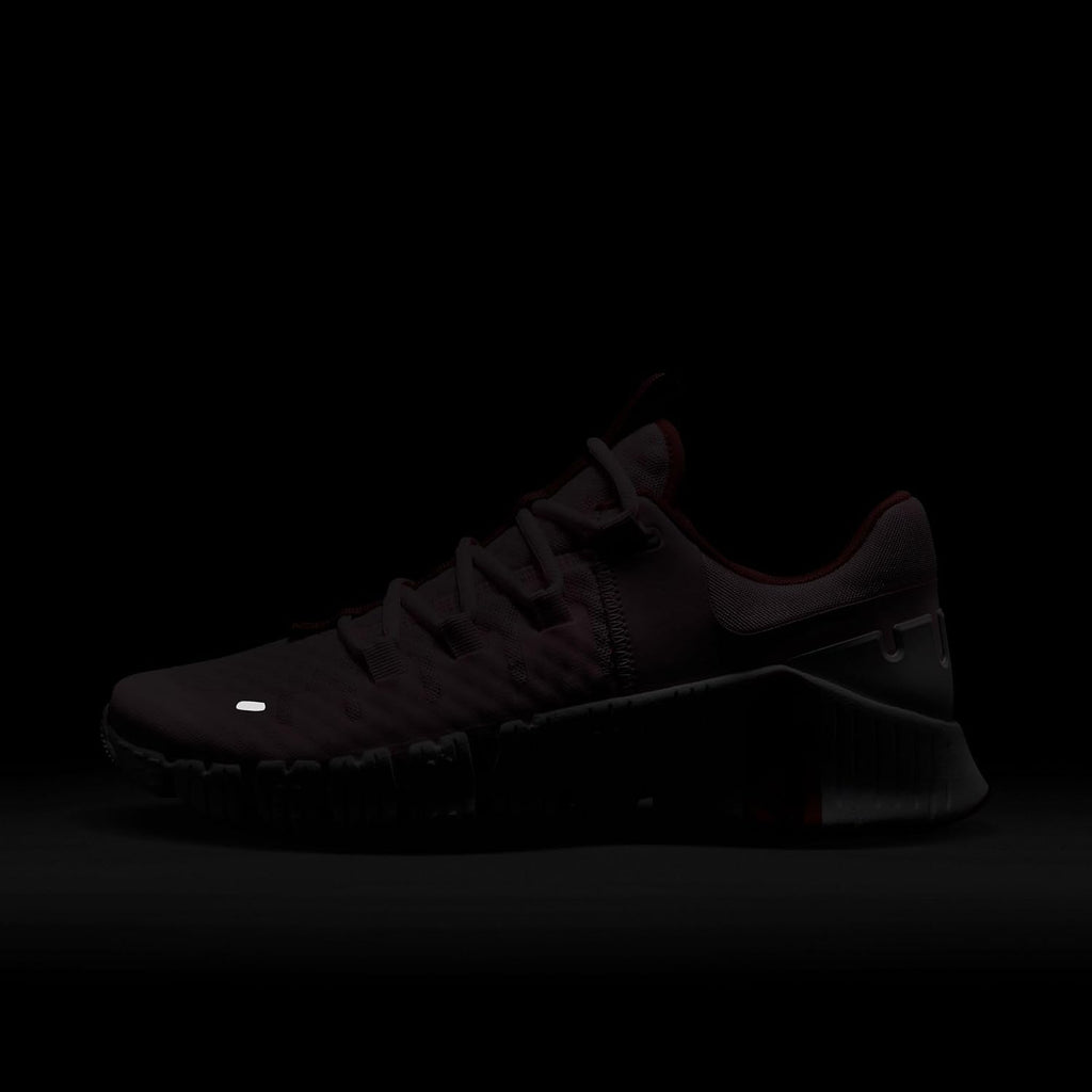 Nike Women's Free Metcon 5 Workout Shoes