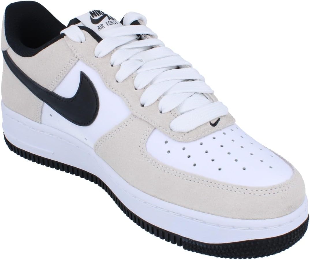 Nike Air Force 1 '07 LV8 (White/White-Black)
