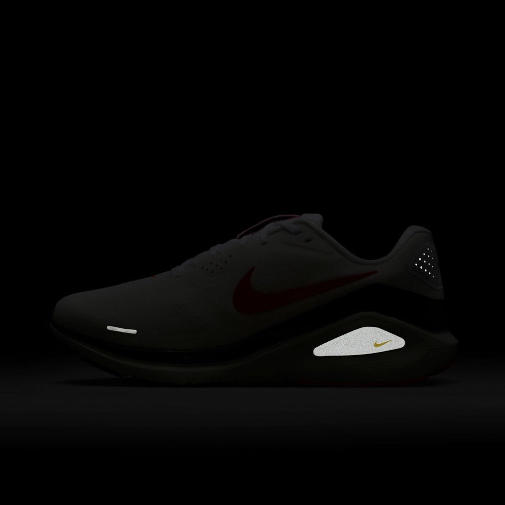 Nike Mens Structure 26