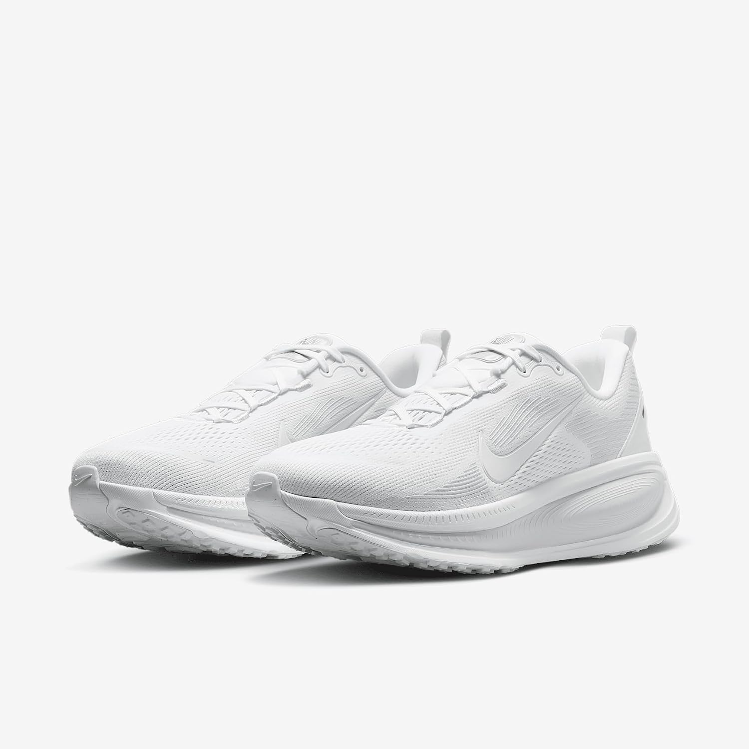 Nike Men's Vomero 18 Road Running Shoe
