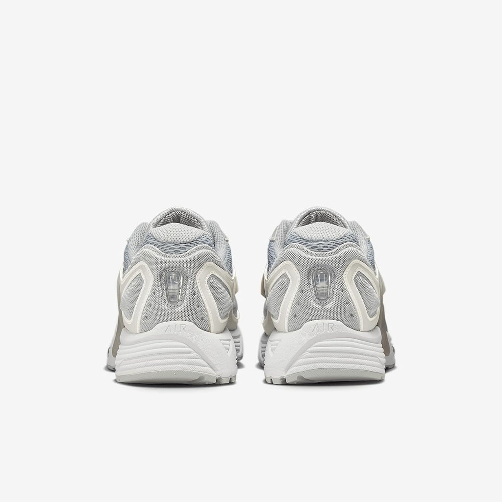Nike Men's Air Pegasus WaveSneaker