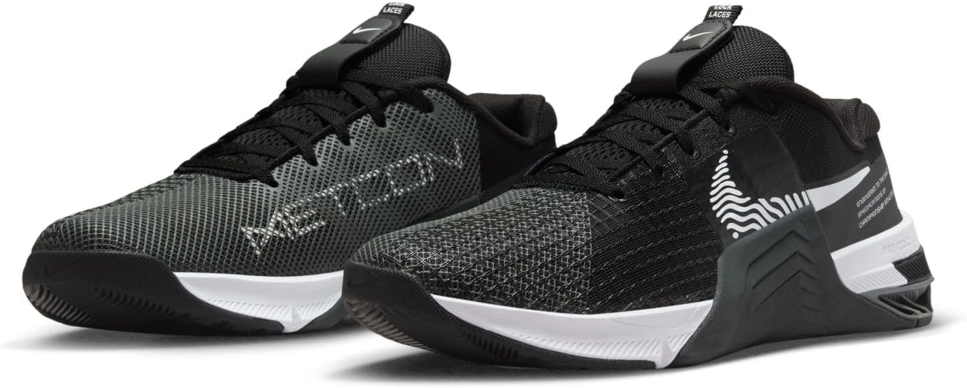 Nike Men's Metcon 8 Stockings