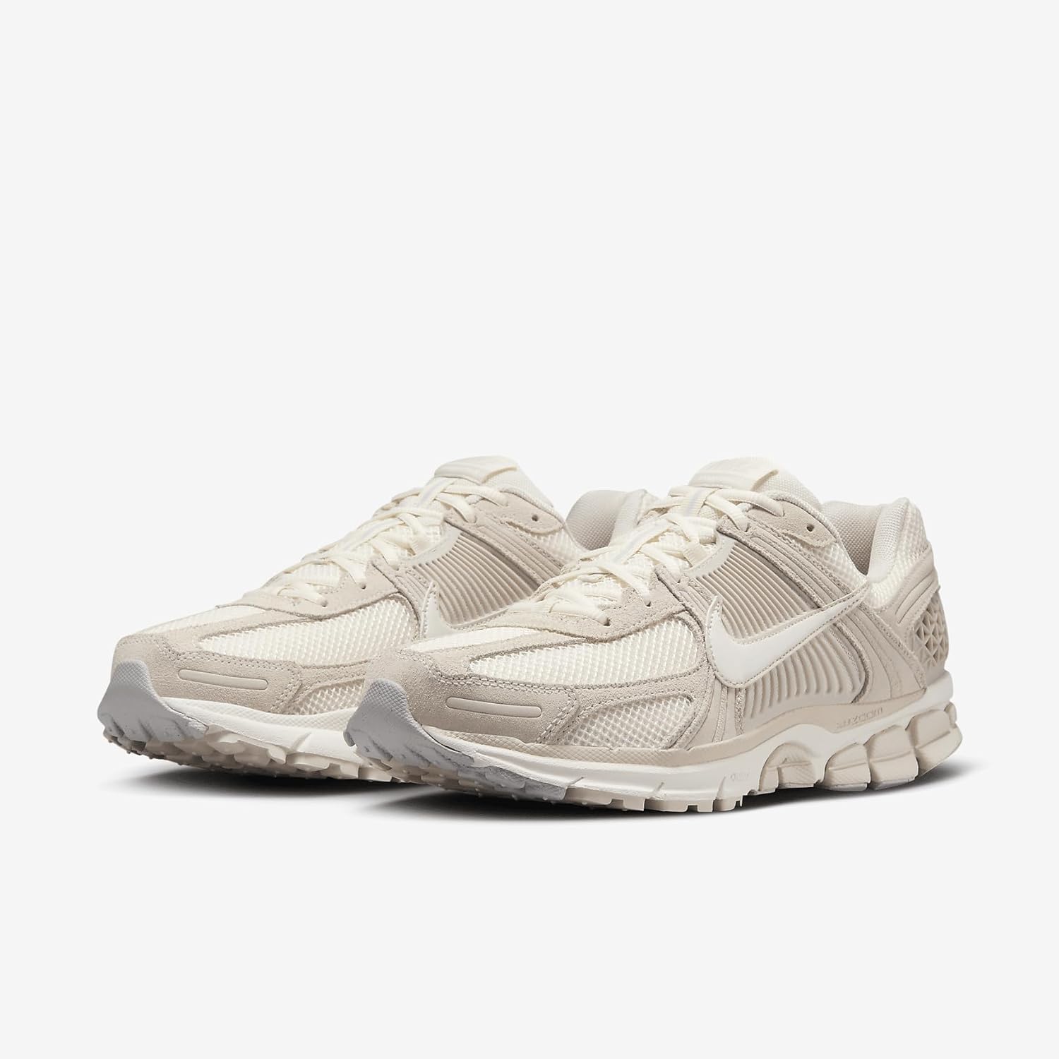 Nike Zoom Vomero 5 Men's Shoe