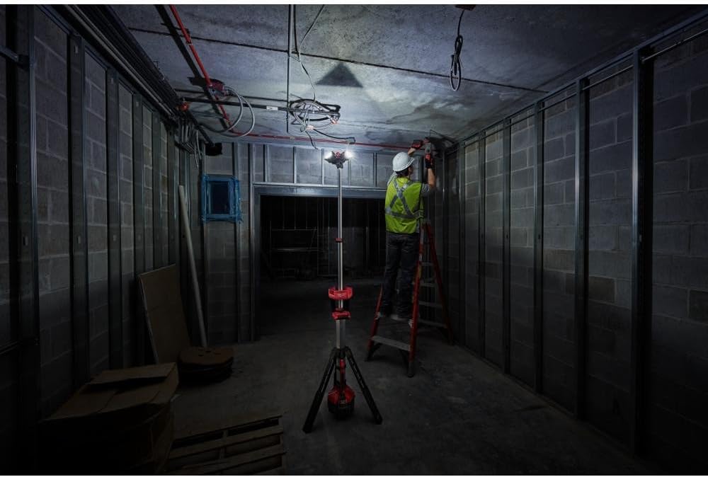 Milwaukee M18 18-Volt Lithium-Ion Cordless Rocket LED Stand Light/Charger | Hardware Power Tools for Your Construction or Jobsite Needs