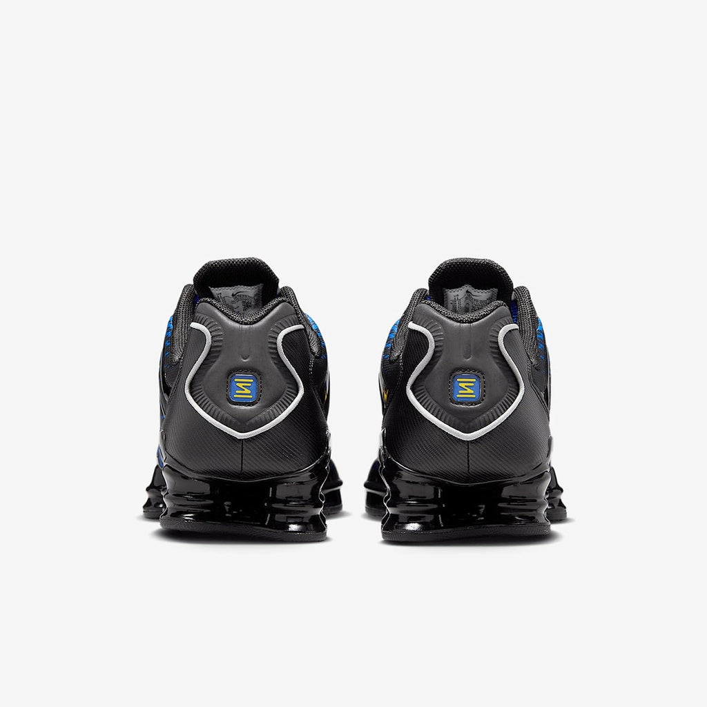 Nike Men's Shox TlSneaker