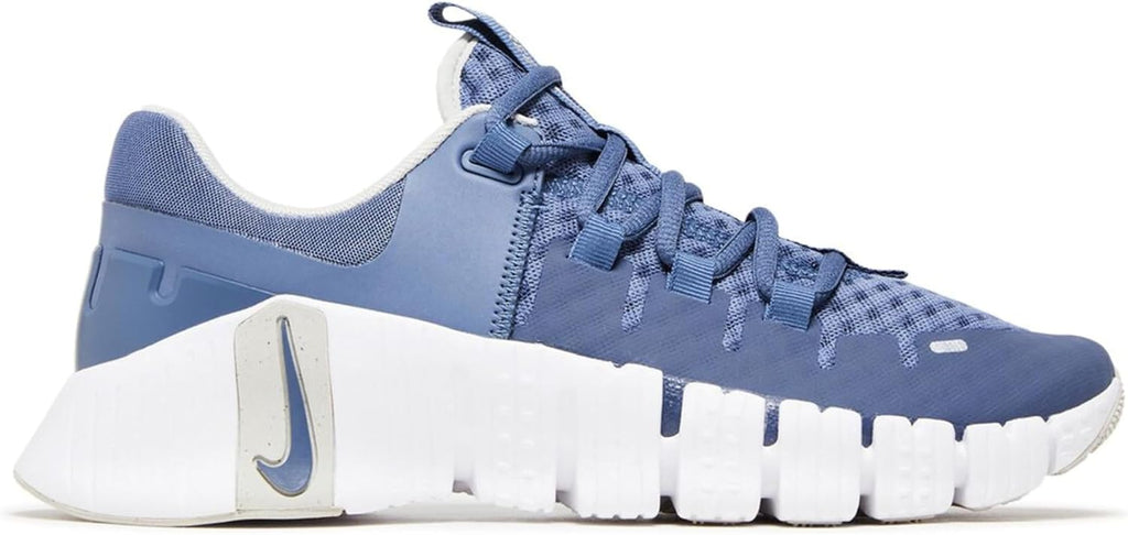 Nike Women's Free Metcon 5 Workout Shoes