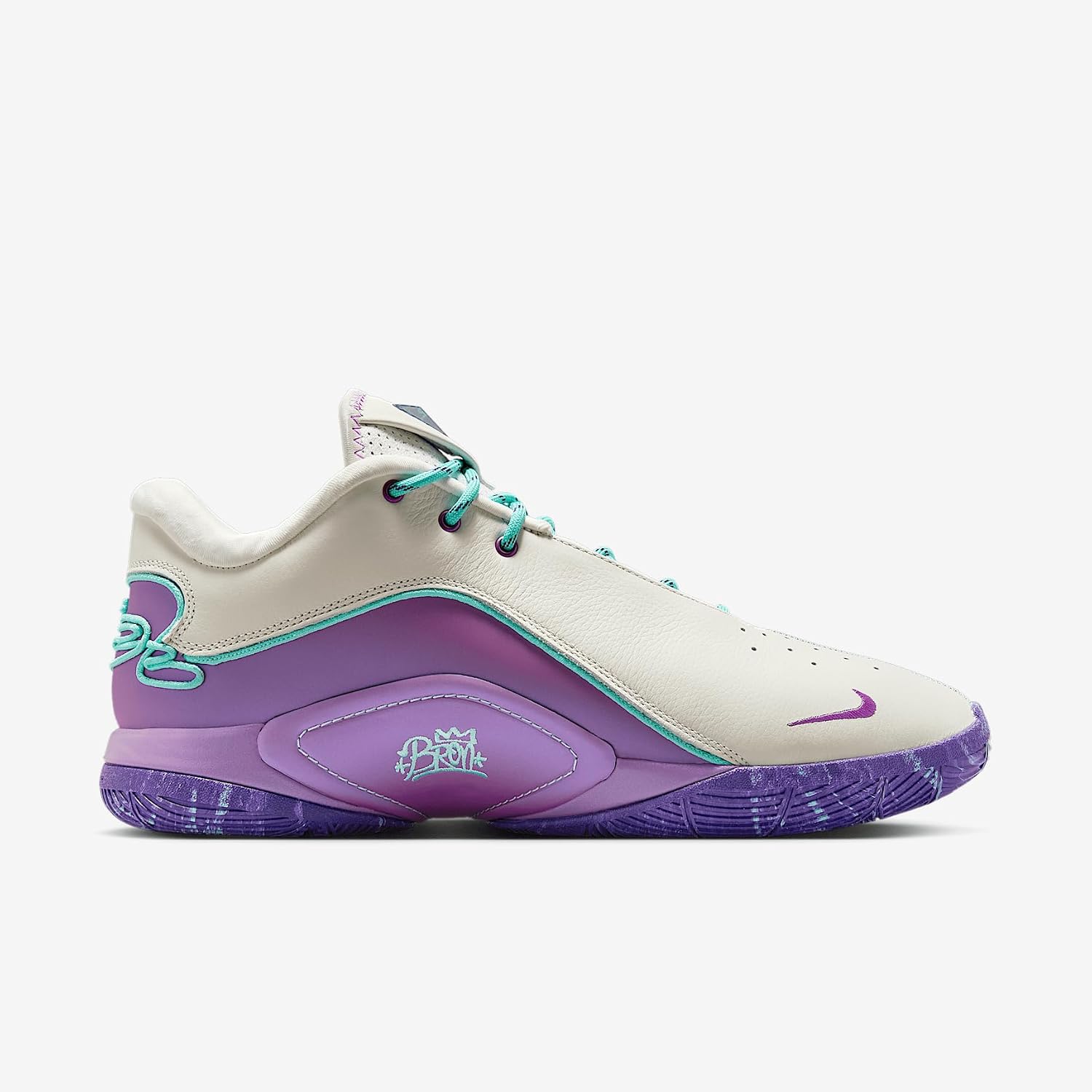 Nike Men's Lebron XXII Crown Jewel Basketball Shoes