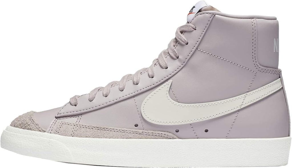 Nike Men's Blazer Mid '77 VNTG Basketball Shoes
