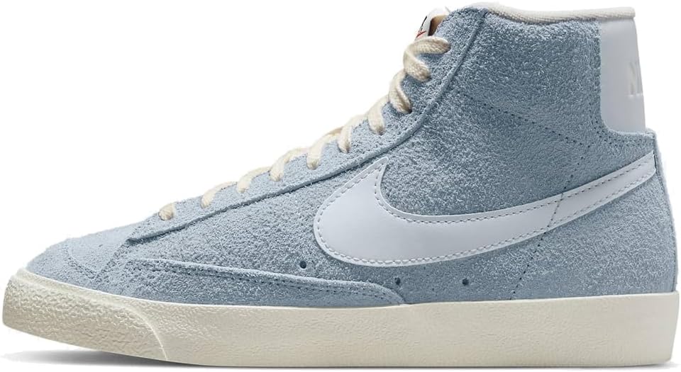 Nike Men's Blazer Mid '77 VNTG Basketball Shoes