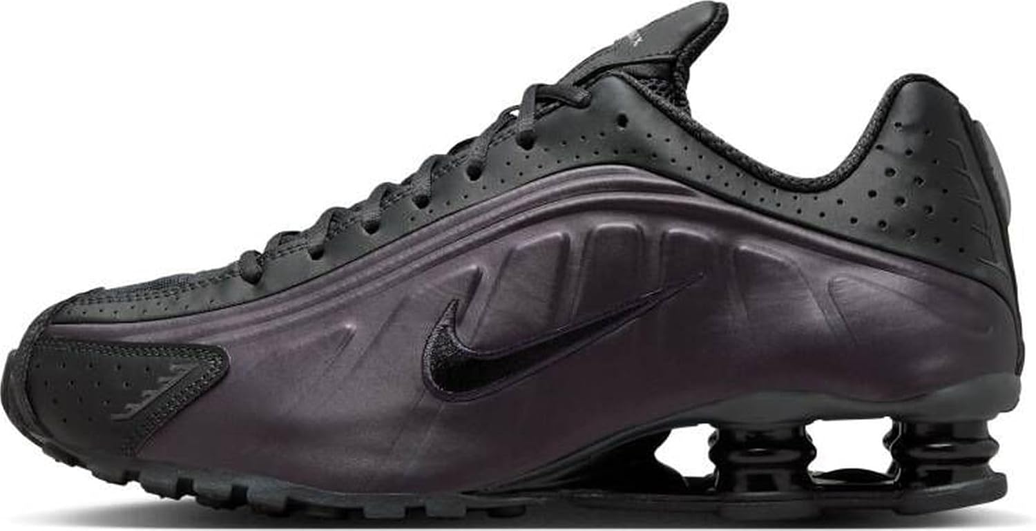 Nike Men's Shox R4 Sneaker