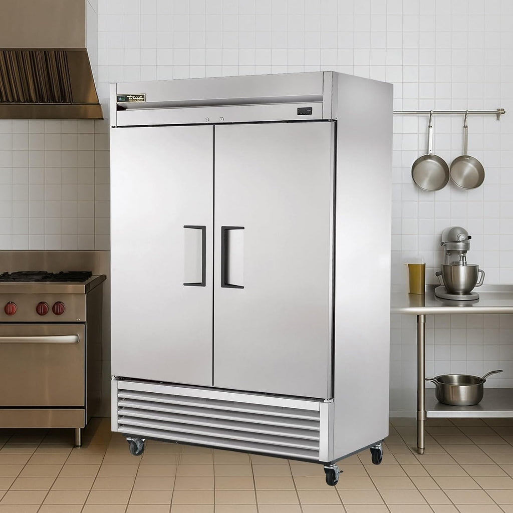 True T-49-HC Reach-in Solid Swing Door Refrigerator with Hydrocarbon Refrigerant, Holds 33 Degree F to 38 Degree F, 78.625' Height, 29.875' Width, 54.125' Length