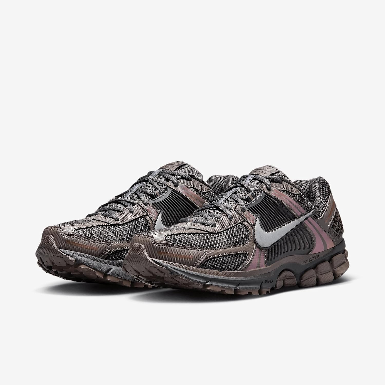 Nike Zoom Vomero 5 Men's Shoe
