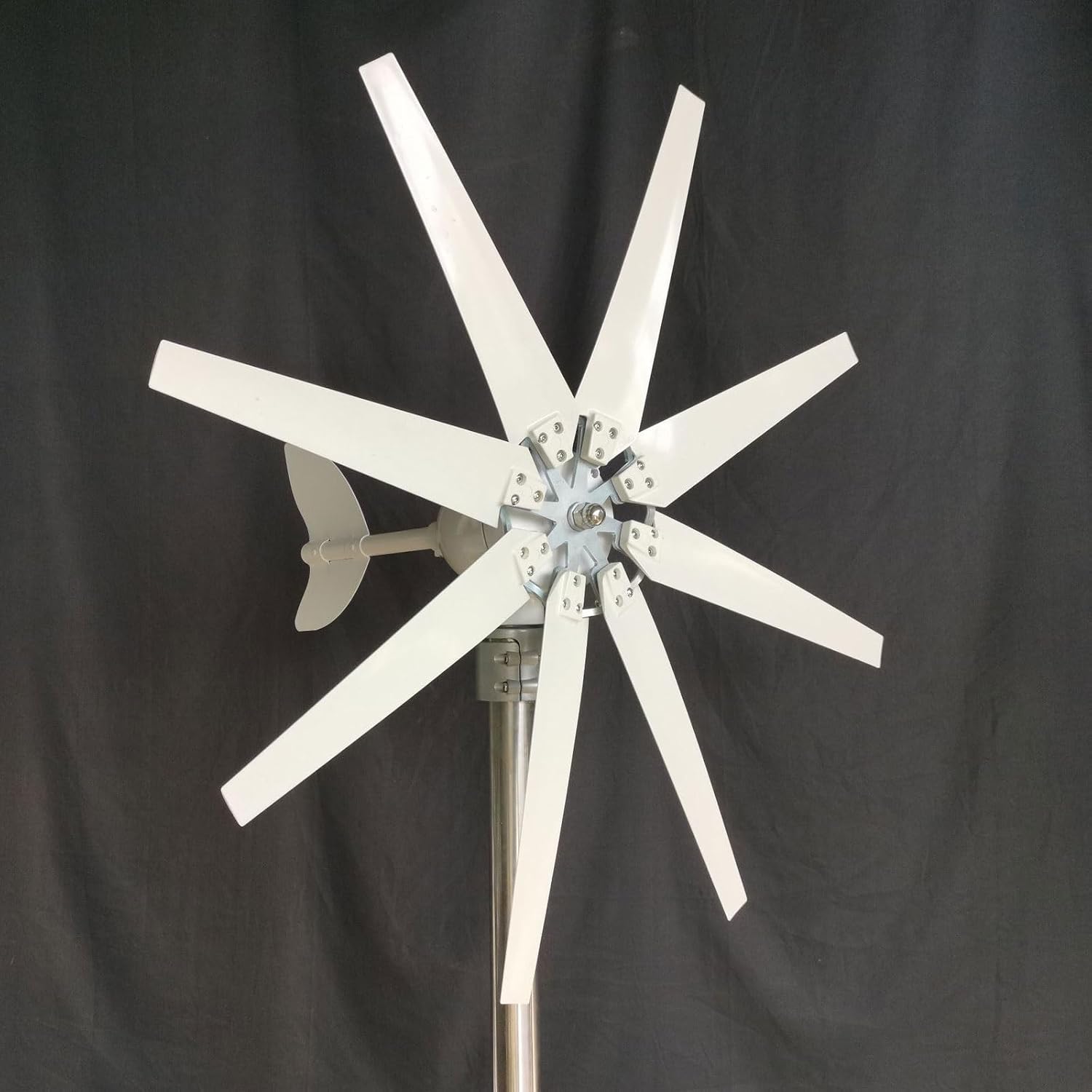 1000W Wind Turbine Generator with 8 Blades MPPT Charge Controller Wind Power Generator Kit 12V/24V/48V/220V Windmill Generator Free Energy Generator Small Wind Turbines for Home Use(24V)