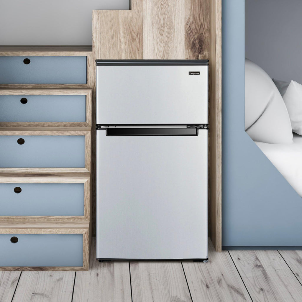 Magic Chef 3.1 cu. ft. Mini Refrigerator in Stainless Look (Stainless Steel)
