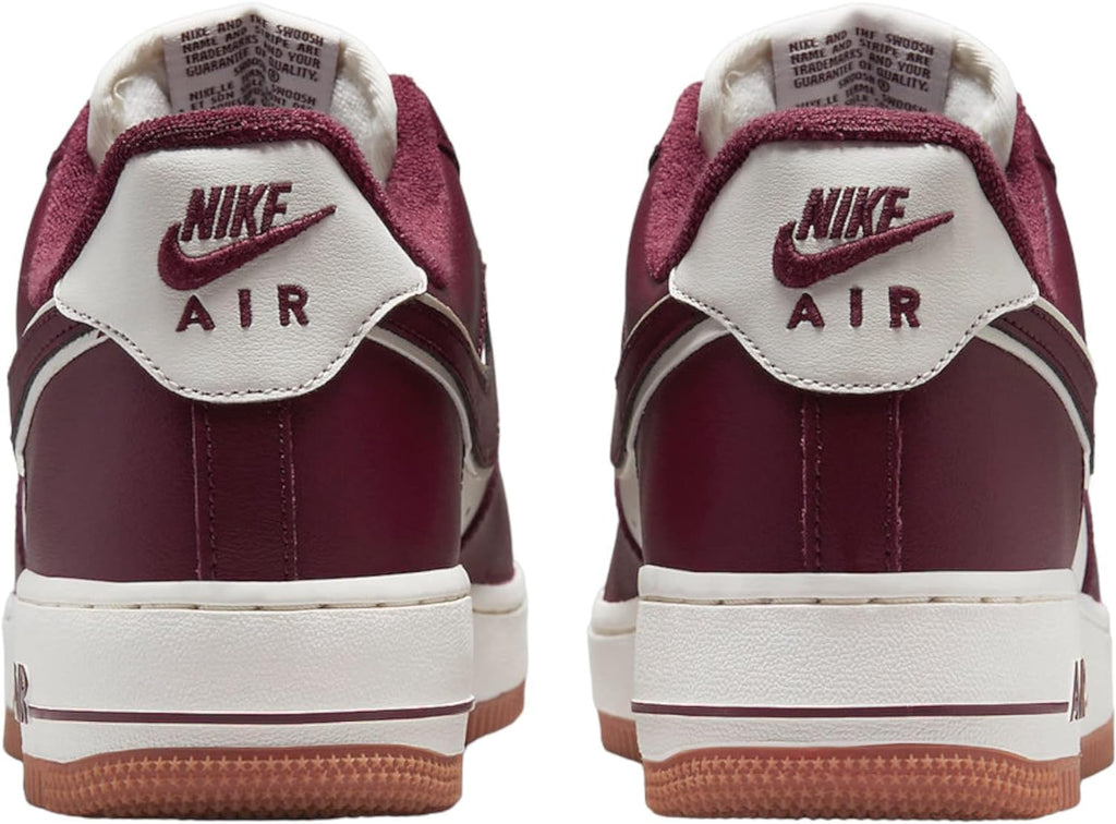 Nike Unisex Air Force 1 07 Trainers