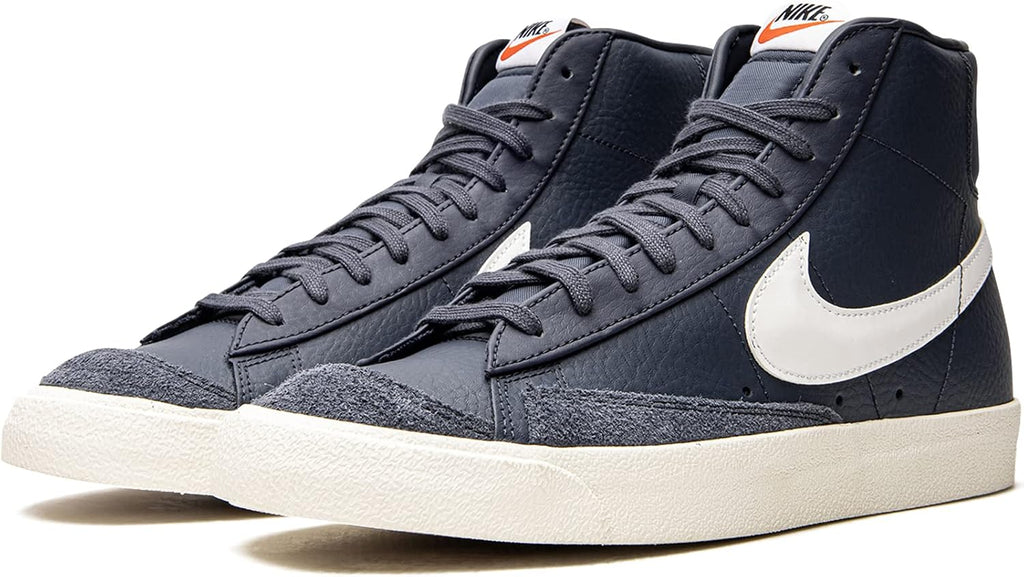 Nike Men's Blazer Mid '77 VNTG Basketball Shoes