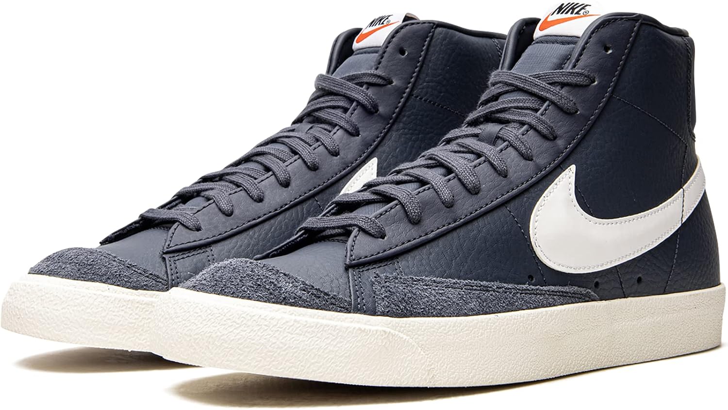 Nike Men's Blazer Mid '77 VNTG Basketball Shoes