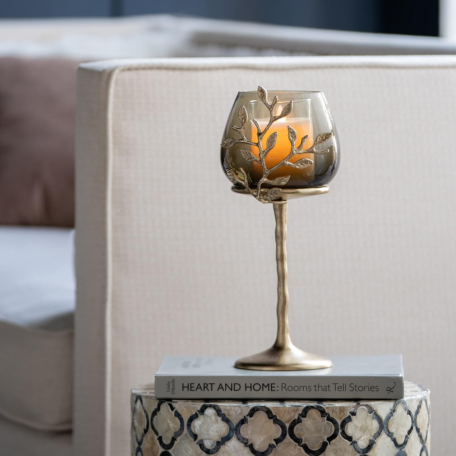 A&B Home Olive Branch Candle Holder - Glass Candle Holder with Gold Metal Base, Decorative Tabletop Lighting, Living Room Coffee Table Accent Piece Dining Table Centerpiece, 6' x 6' x 13'