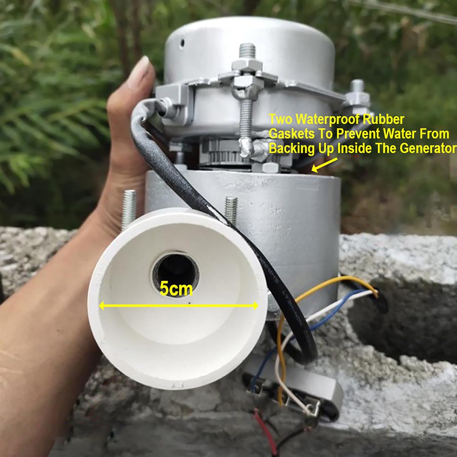 1000W Portable Water Turbine Generator 220V Hydro Generator, Micro Hydroelectric Generator Aluminum Alloy Shell for Family Outdoor Excursions, Temporary Power Supply in Remote Areas