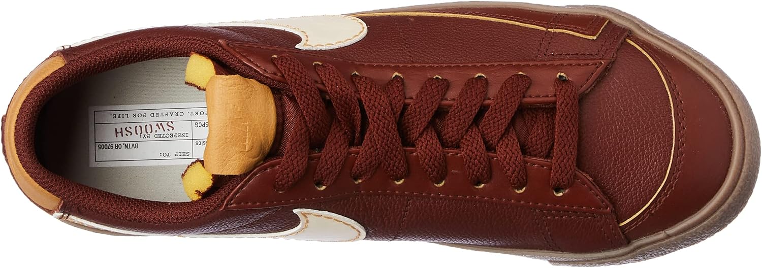 Nike Women's Air Zoom Pegasus 38 Shield Trainers