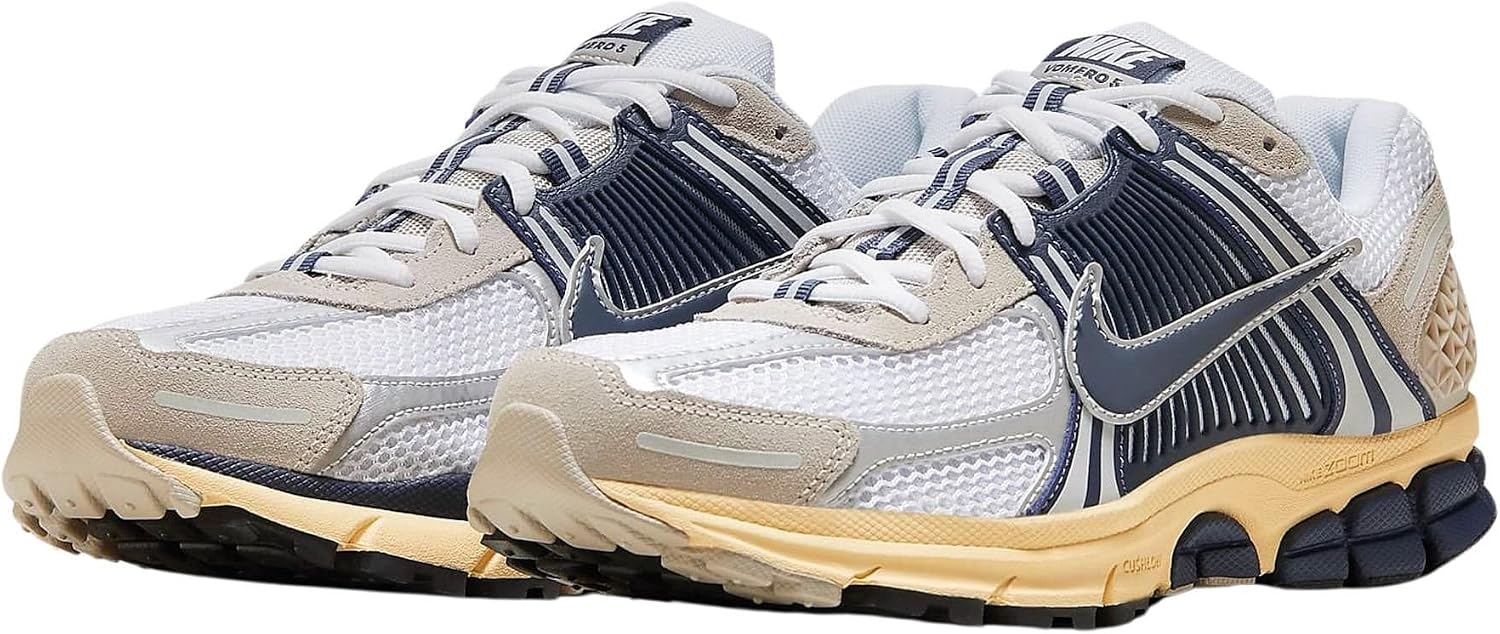 Nike Zoom Vomero 5 Men's Shoe