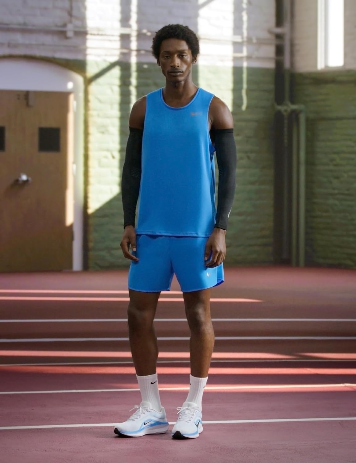 Nike Men's Winflo 11 Road Running Shoes