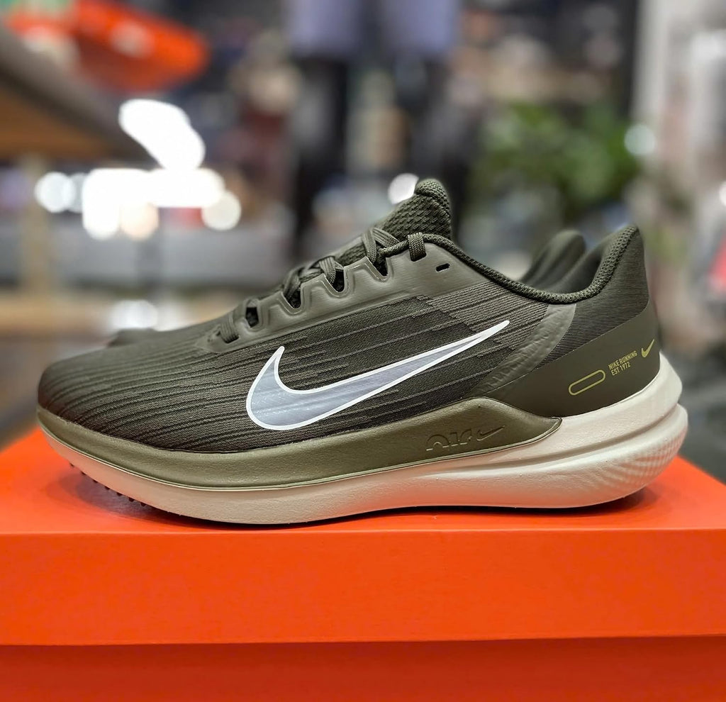 Nike Mens Sneaker