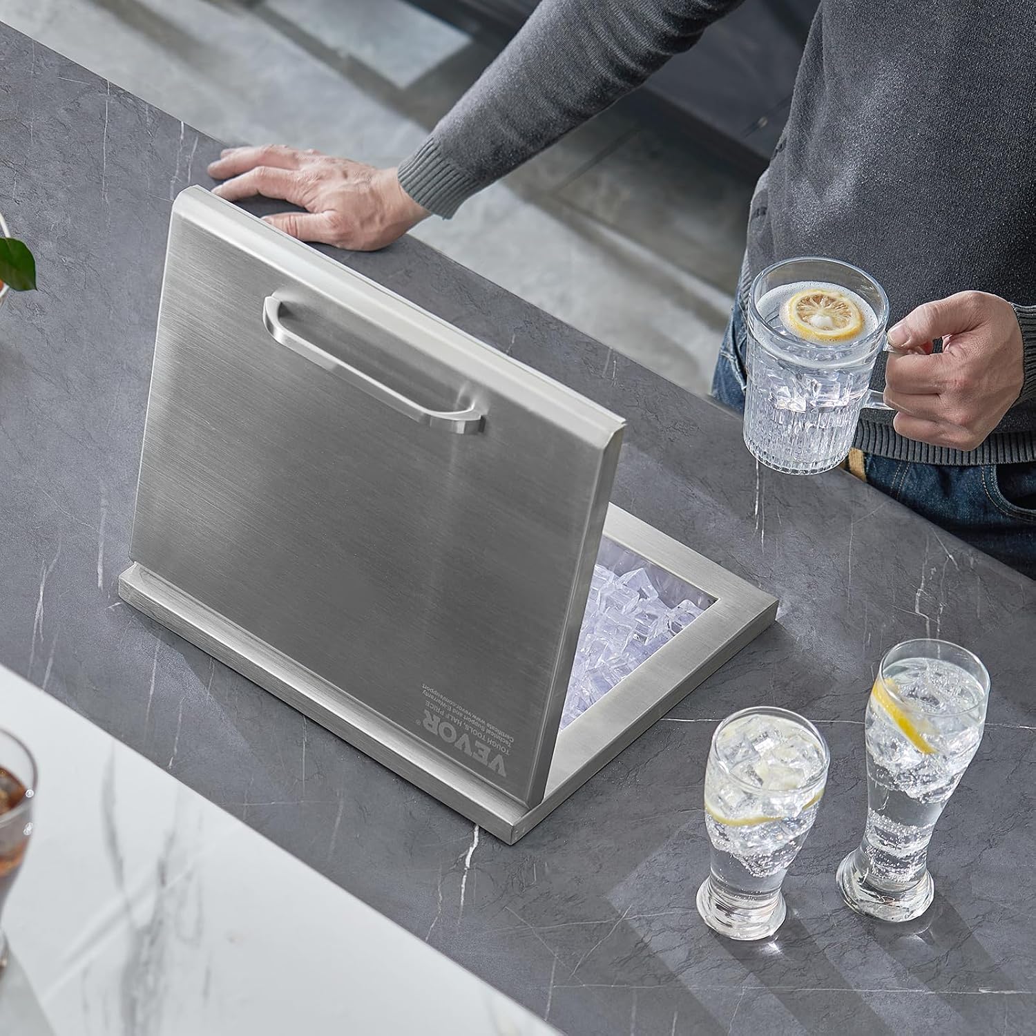 VEVOR Drop in Ice Chest, 14' L x 12' W x 18' H Stainless Steel Ice Cooler, Commercial Ice Bin with Hinged Cover, 40 qt Outdoor Kitchen Ice Bar, Drain-Pipe and Drain Plug Included, for Cold Wine Beer