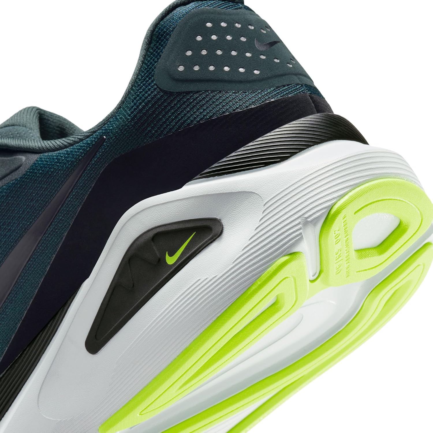 Nike Mens Structure 26