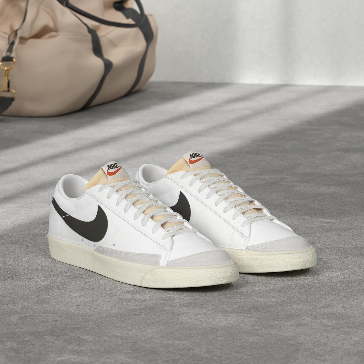 Nike Women's Air Zoom Pegasus 38 Shield Trainers