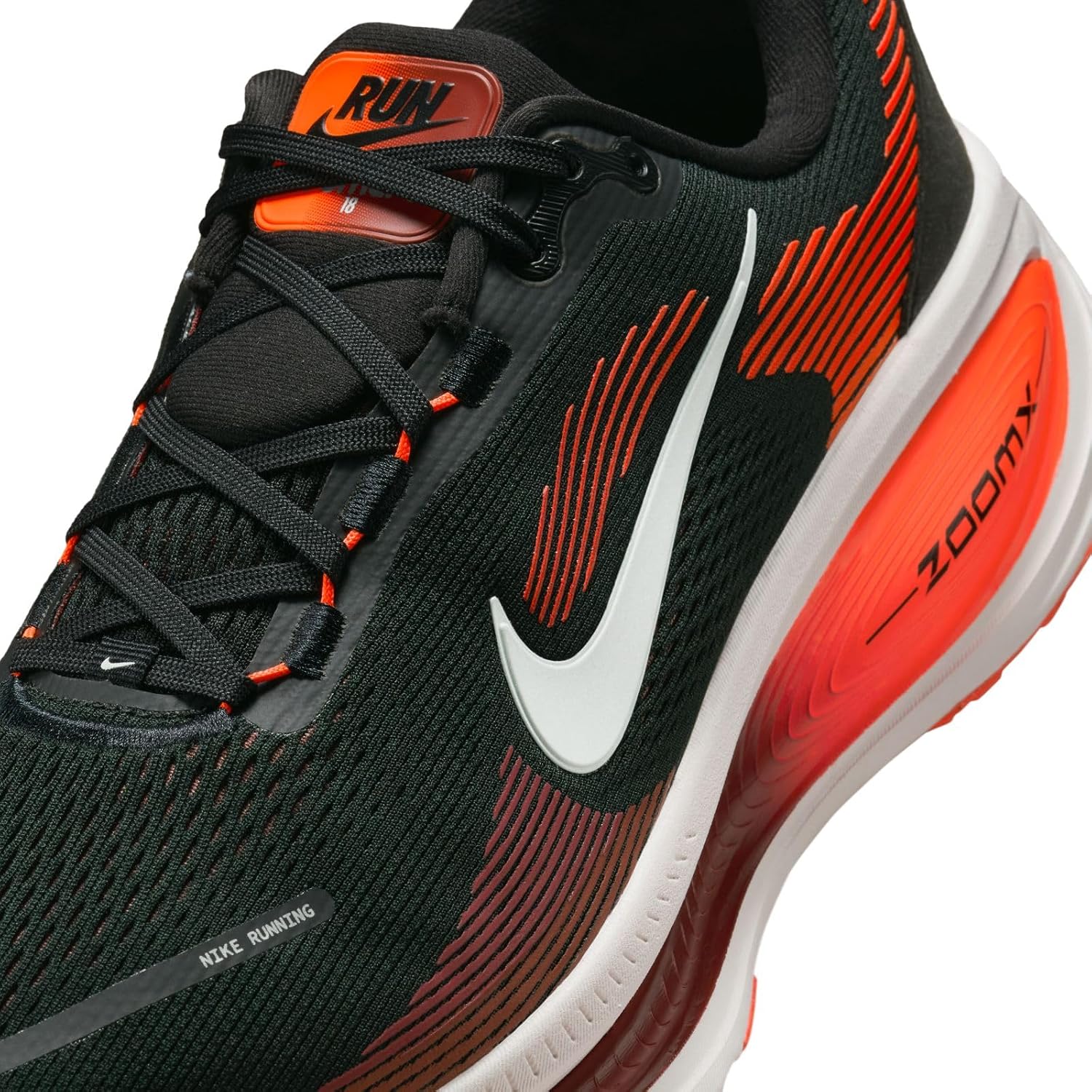 Nike Men's Vomero 18 Road Running Shoe