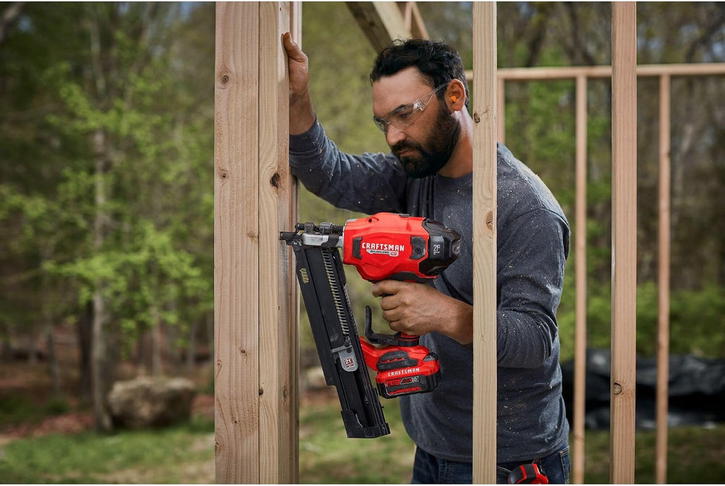 CRAFTSMAN V20 Cordless Framing Nailer, Nail Gun, 21 Degree, up to 3-1/4 inch Nails, Bare Tool Only (CMCN621PLB)