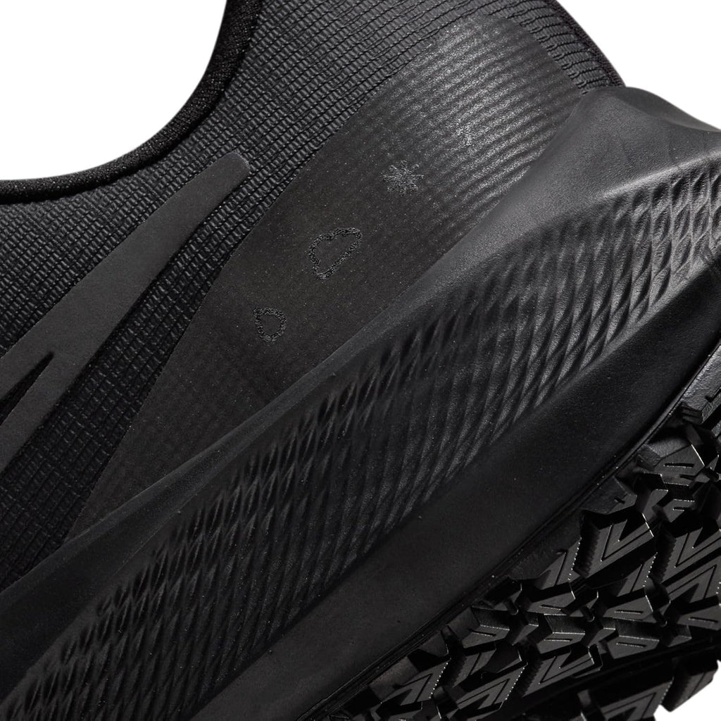 Nike Mens Sneaker