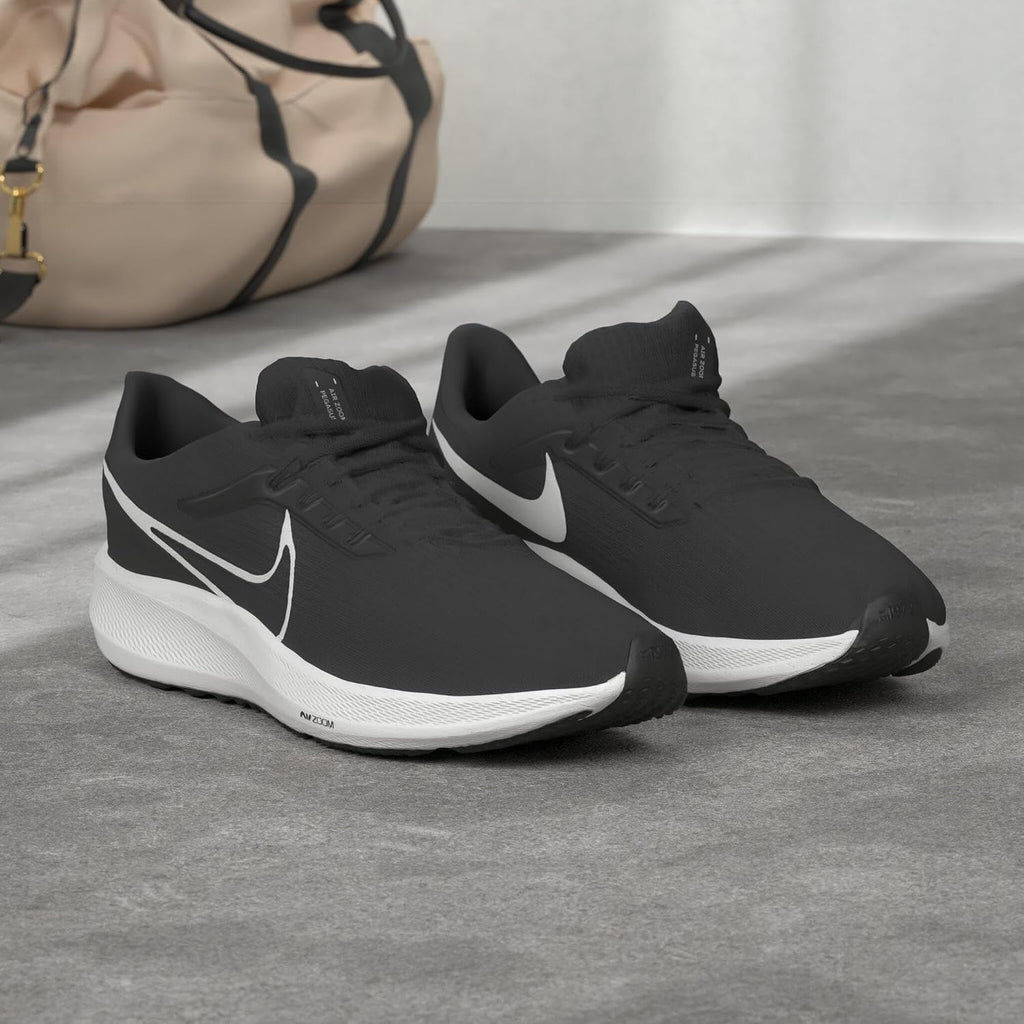 Nike Men's SneakerSports Shoe, Black, 10.5 US