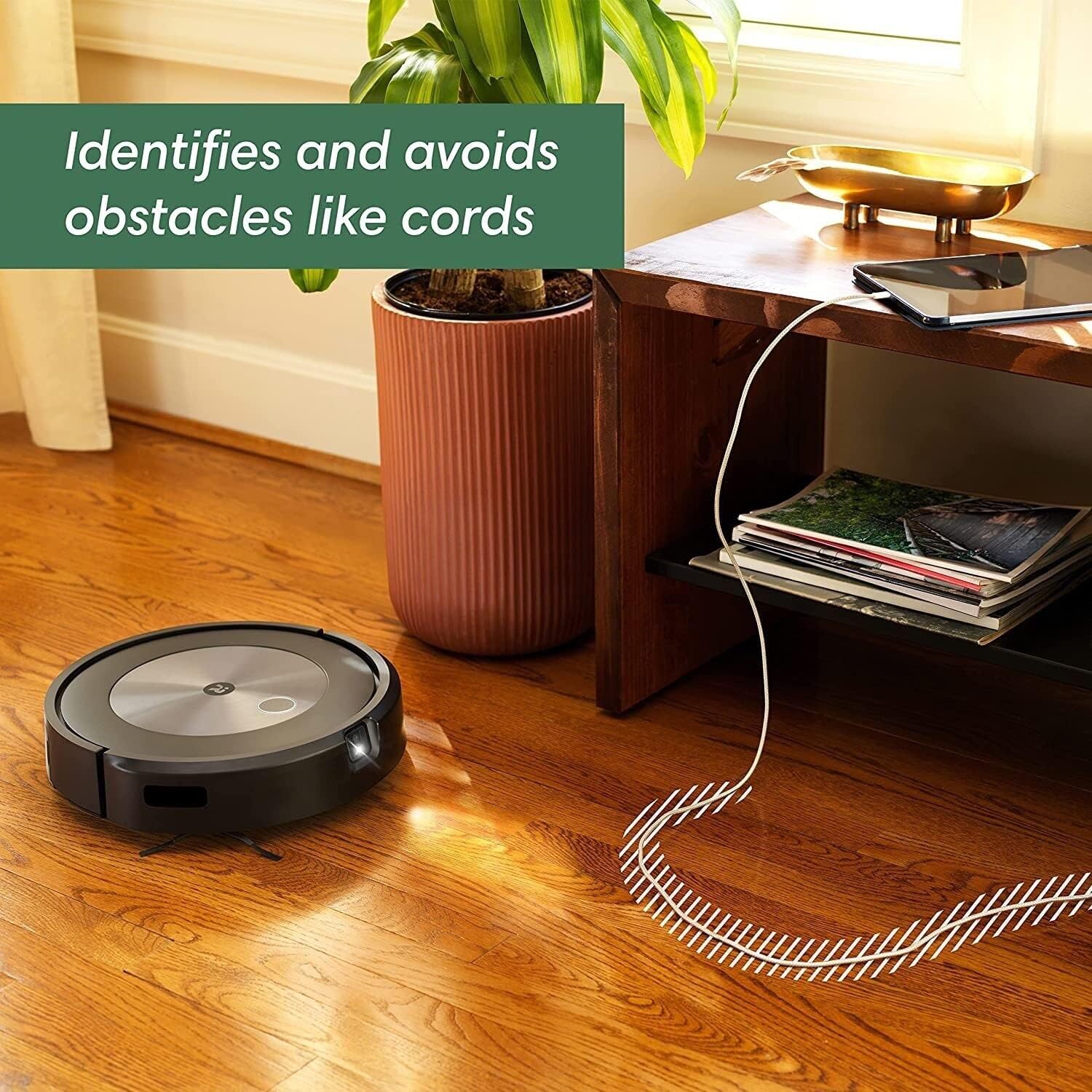 iRobot Roomba j7 Wi-Fi Connected Robot Vacuum (Renewed)
