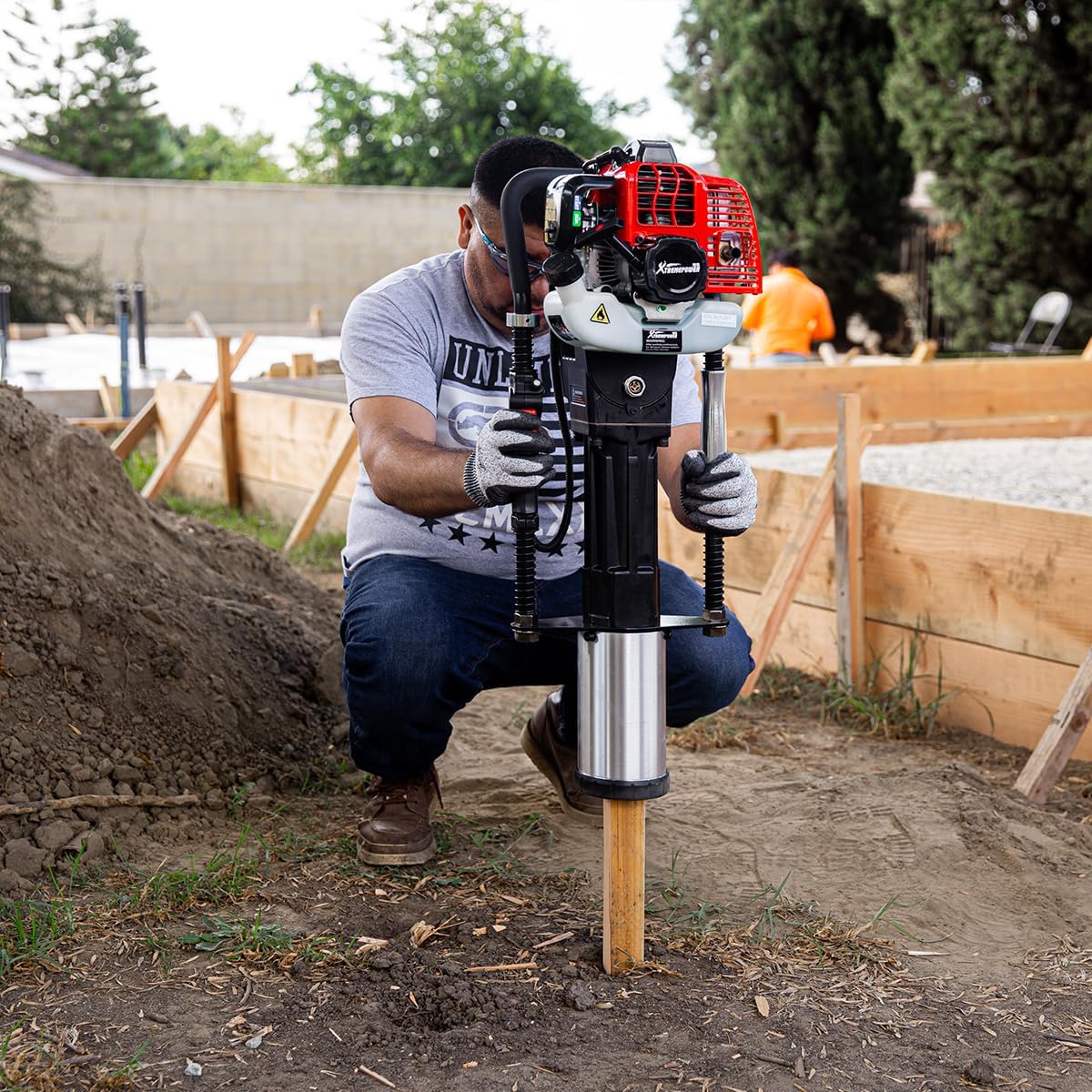 XtremepowerUS 52cc Gas-Powered T Post Driver Fence Post Driver Gasoline Piling 2-Stroke Engine EPA Certificated w/Storage Case
