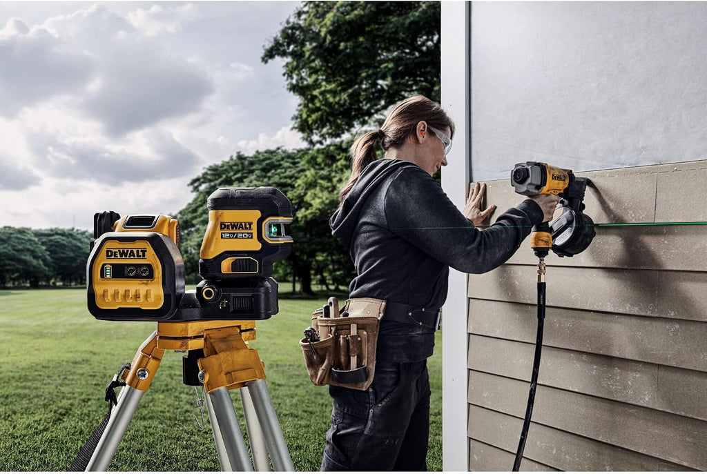 DEWALT 20V/12V MAX Laser Level, Cross Line Laser and 5 Spot Laser, Green, Bare Tool Only (DCLE34520GB)