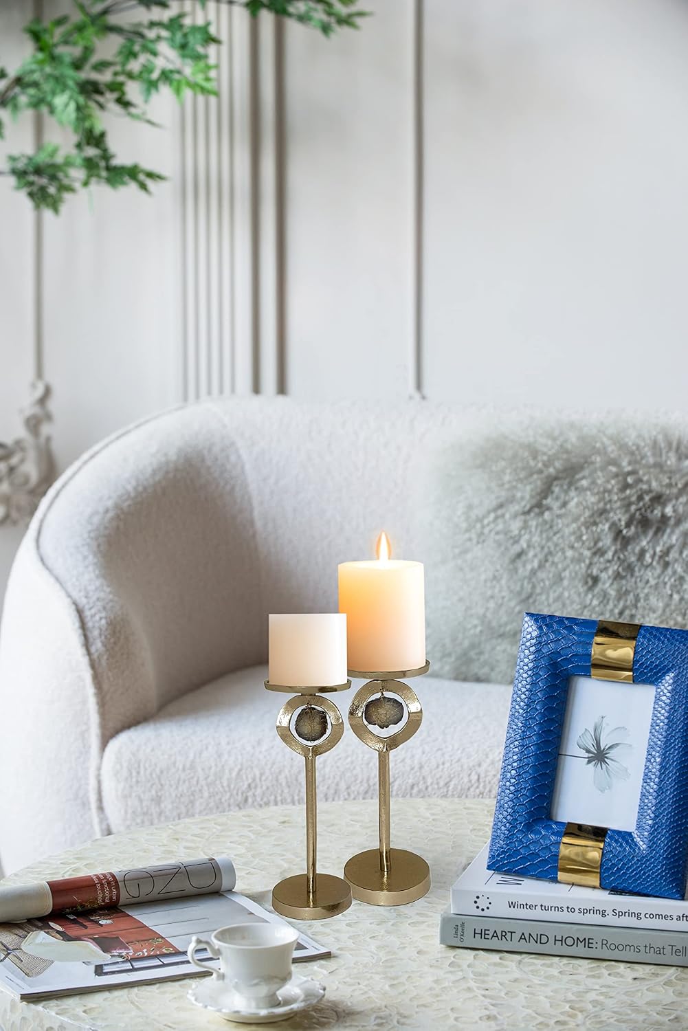 A&B Home Cut Stone Candle Holder Set - Set of 2 Aluminum Candle Holder with Stone, Decorative Tabletop Lighting, Living Room Coffee Table Accent Piece Dining Table Centerpiece, 9' x 5' x 13'