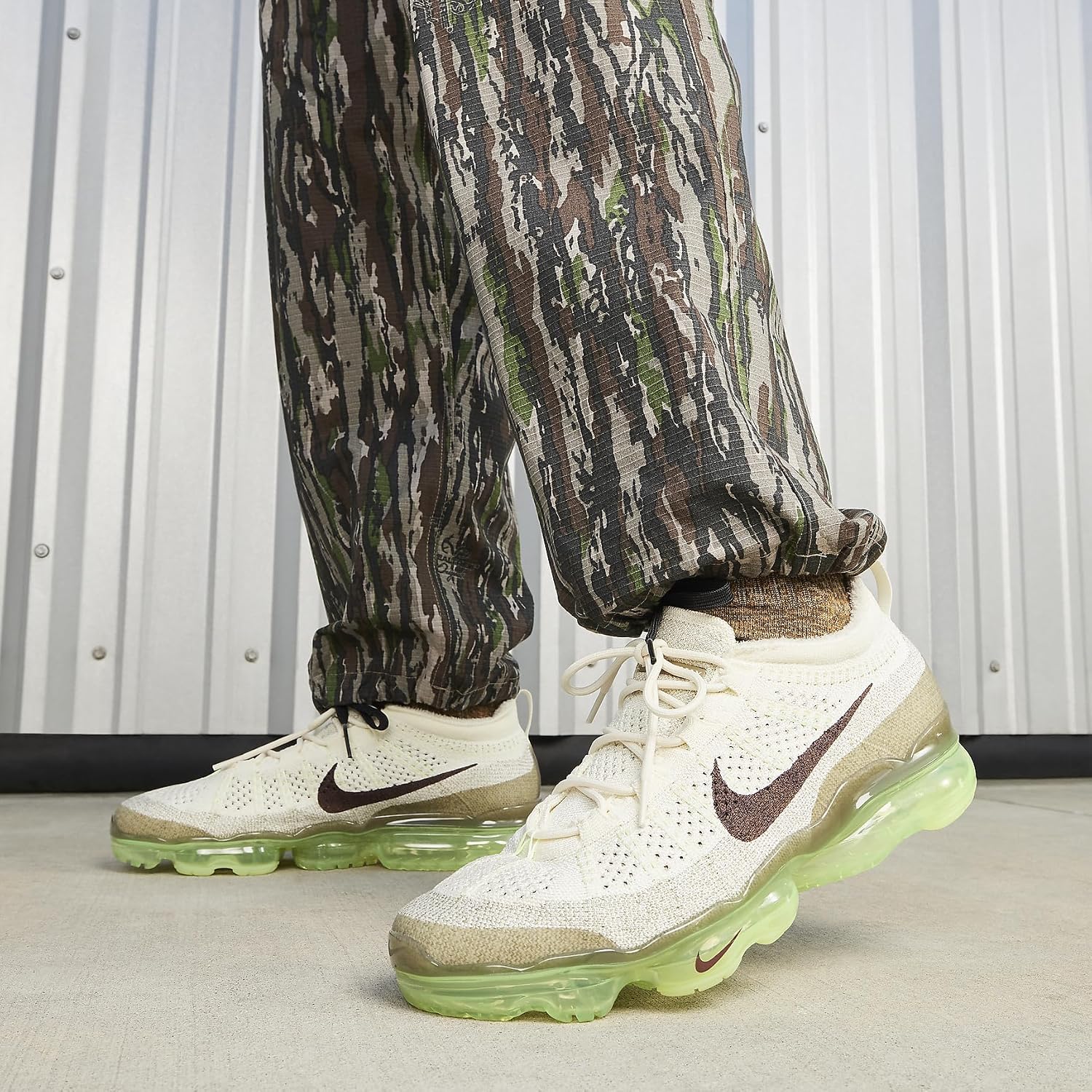 Nike Men's Air Vapormax 2023 Flyknit Running Shoe